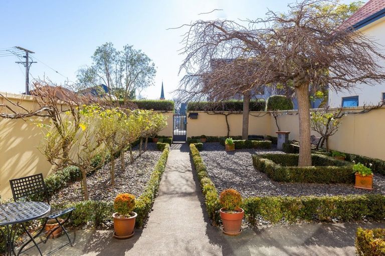 Photo of property in 91 Charles Street, Blenheim, 7201