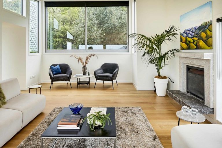 Photo of property in 16c Signallers Grove, Strathmore Park, Wellington, 6022