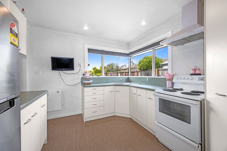 Photo of property in 2/29 Loughton Street, Burwood, Christchurch, 8083