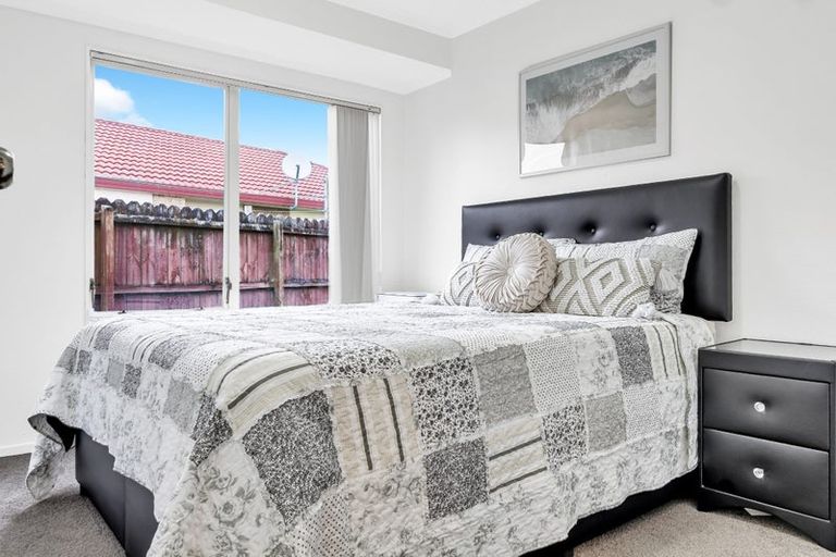 Photo of property in 30 Sheriff Place, Randwick Park, Auckland, 2105