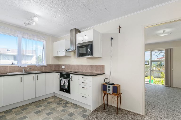 Photo of property in 31 Ashmore Place, Favona, Auckland, 2024