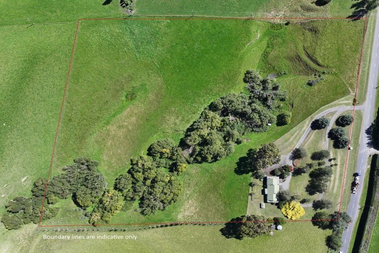 Photo of property in 180 Leader Road West, Waiau, 7395