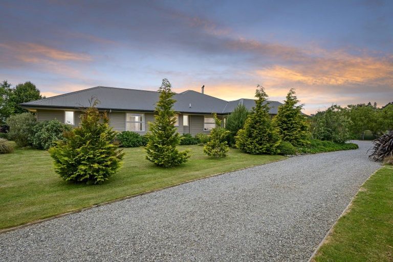 Photo of property in 1852 North Eyre Road, West Eyreton, Rangiora, 7475