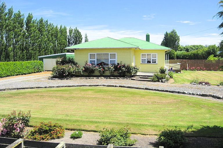 Photo of property in 385 Marshland Road, Marshland, Christchurch, 8083