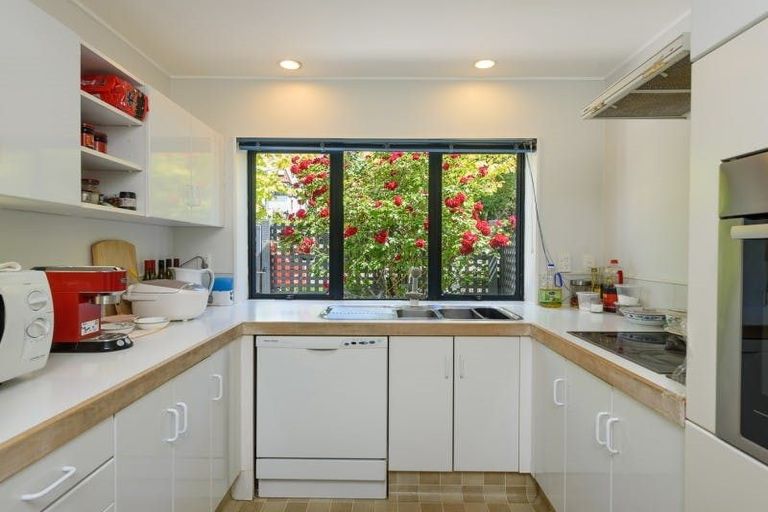 Photo of property in 13/14 Harriett Street, Thorndon, Wellington, 6011