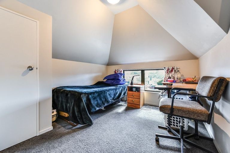 Photo of property in 5a Snead Place, Hamilton East, Hamilton, 3216