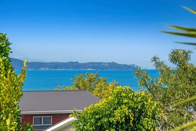Photo of property in 22a Ngatira Place, Snells Beach, 0920