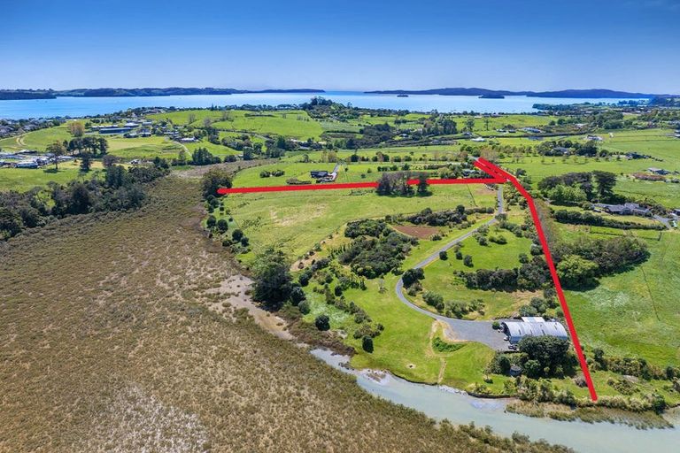 Photo of property in 68 Goodall Road, Snells Beach, 0920