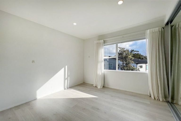 Photo of property in 42 Monarch Avenue, Hillcrest, Auckland, 0627