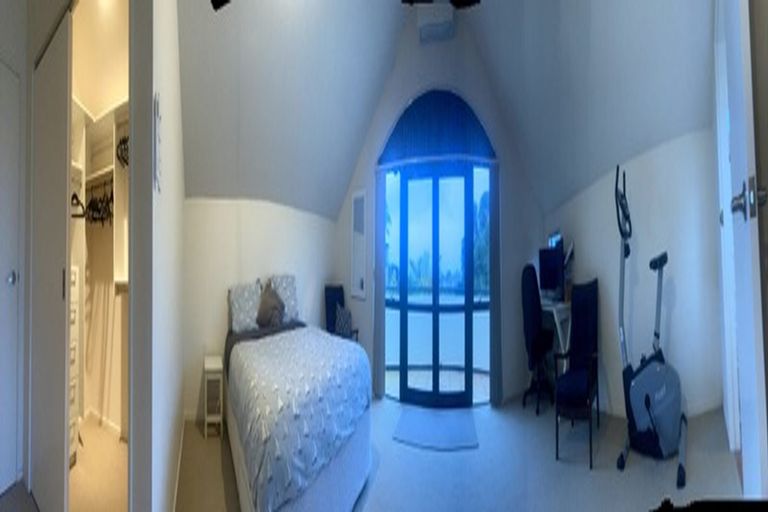 Photo of property in 1/3 Inga Road, Milford, Auckland, 0620