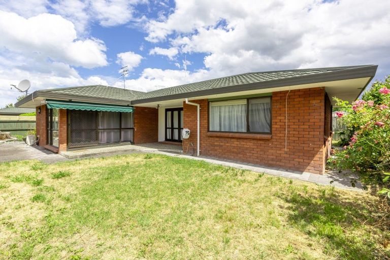 Photo of property in 82b Church Road, Taradale, Napier, 4112