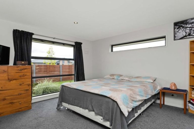 Photo of property in 99 Shillingford Boulevard, Rolleston, 7615