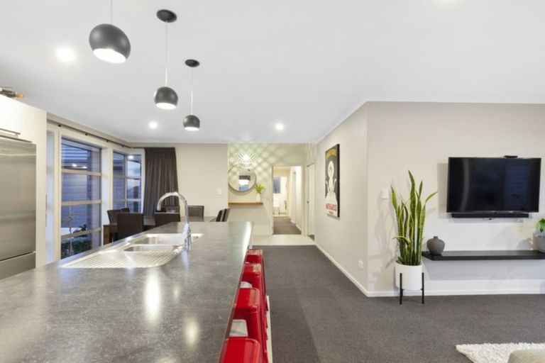 Photo of property in 169 Rowesdale Drive, Ohauiti, Tauranga, 3112