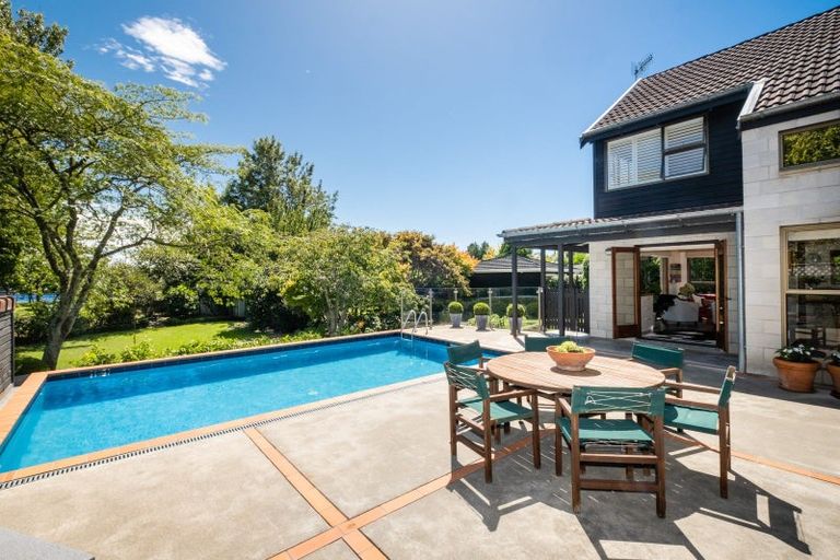 Photo of property in 44 Iona Road, Havelock North, 4130