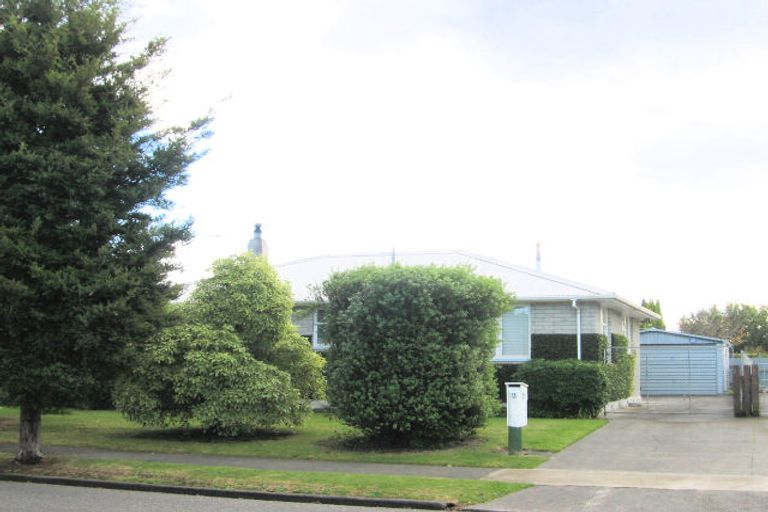 Photo of property in 11 Cranby Crescent, Onekawa, Napier, 4110