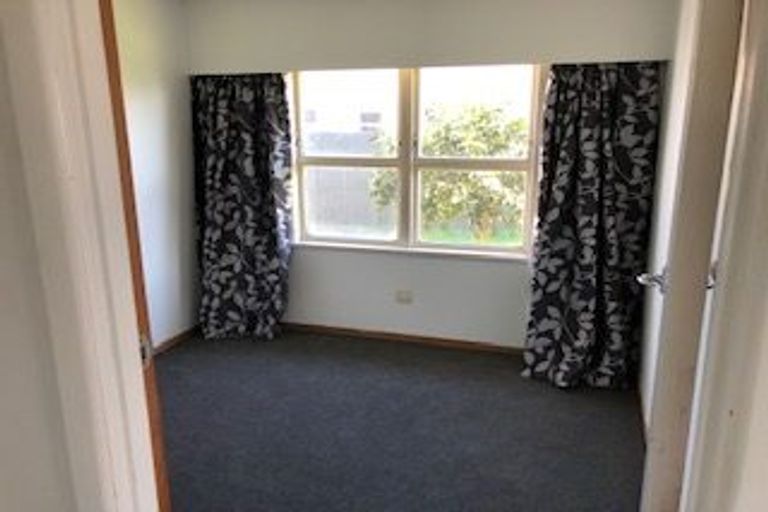 Photo of property in 18 Dinwiddie Avenue, Onekawa, Napier, 4110