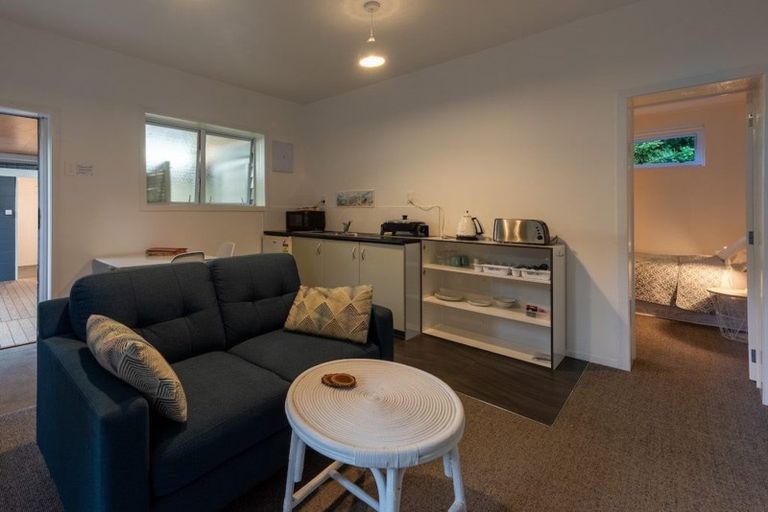 Photo of property in 2 Florance Avenue, Russell, 0202