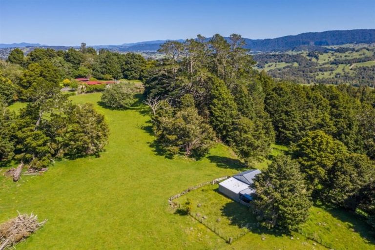 Photo of property in 16 Otaere Road, Okaihau, 0475