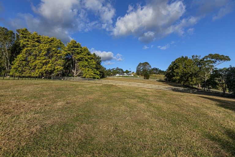 Photo of property in 11 Pinestead Reach, Stillwater, Silverdale, 0993