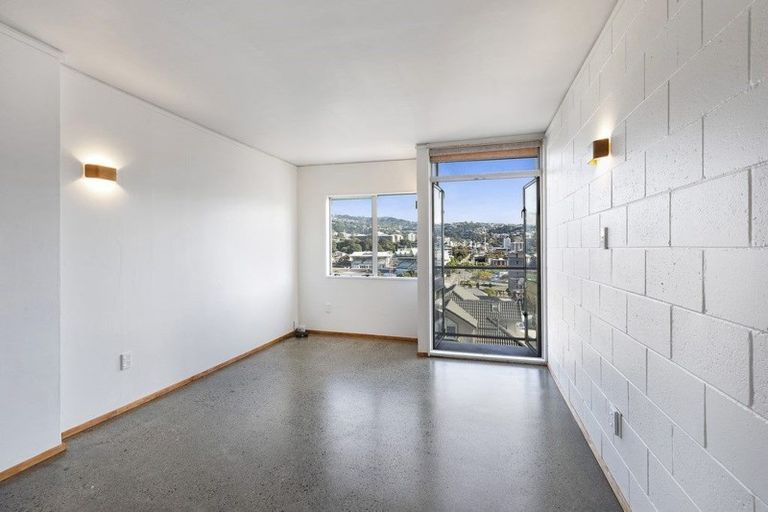 Photo of property in Melksham Towers, 501/131 Brougham Street, Mount Victoria, Wellington, 6011