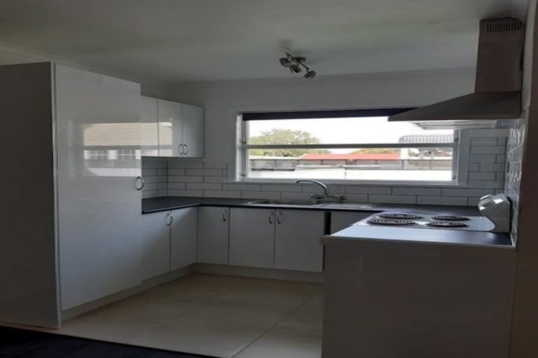 Photo of property in 2/208 Lascelles Street, Saint Leonards, Hastings, 4120