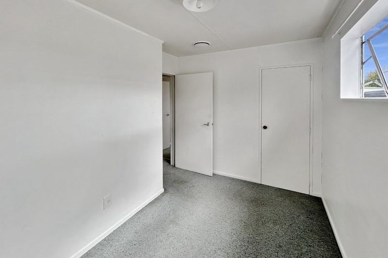 Photo of property in 65 Meadowvale Drive, Levin, 5510