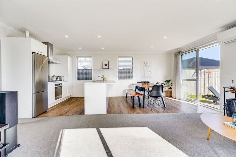 Photo of property in 374 Wigram Road, Halswell, Christchurch, 8025