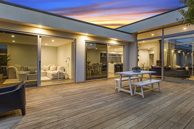 Photo of property in 176 Idris Road, Strowan, Christchurch, 8052