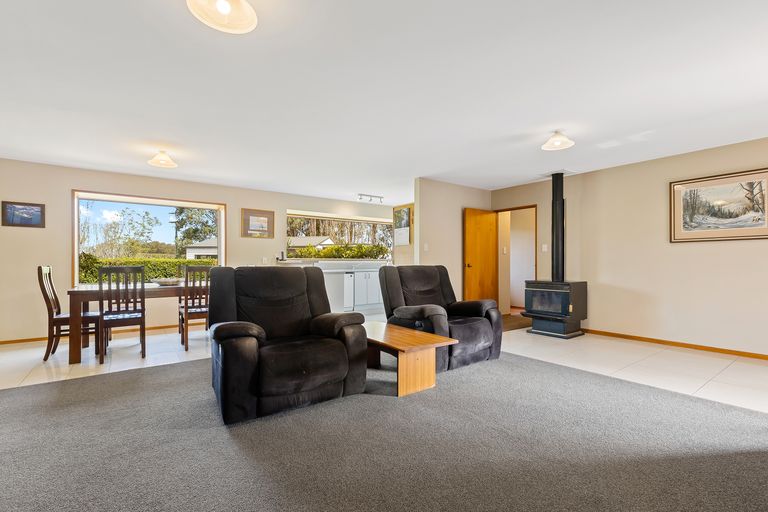 Photo of property in 2/236 Springston Rolleston Road, Rolleston, Christchurch, 7674