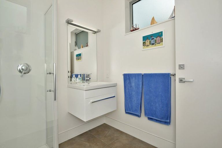 Photo of property in 132 Blue Pacific Parade, Riversdale Beach, Masterton, 5872