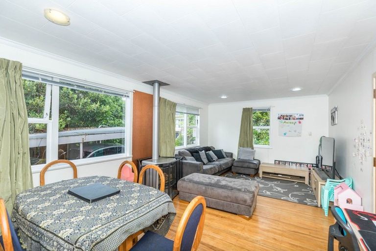 Photo of property in 83 Tuhikaramea Road, Dinsdale, Hamilton, 3204