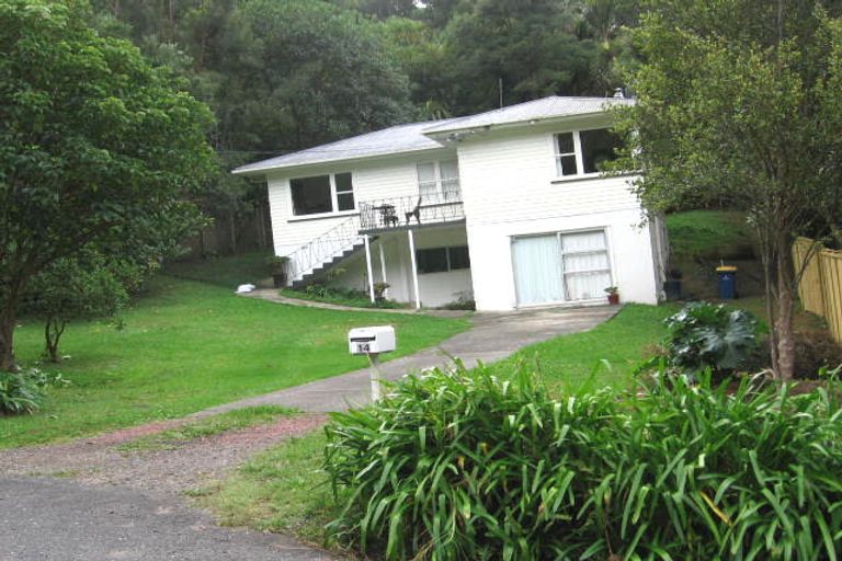 Photo of property in 14 Valley Road, Titirangi, Auckland, 0604