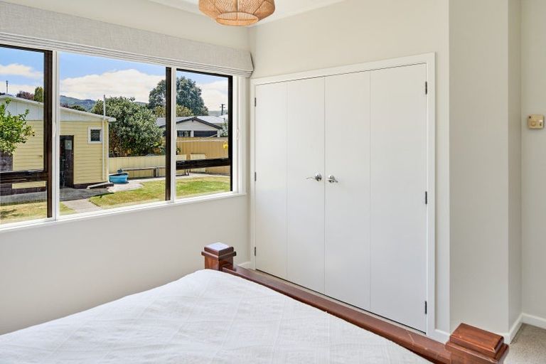 Photo of property in 33 Haig Street, Waterloo, Lower Hutt, 5011