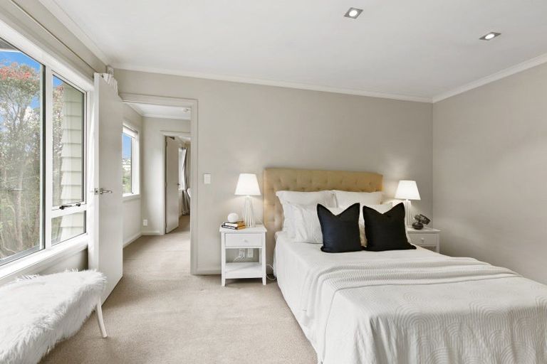 Photo of property in 1a Paisley Terrace, Karori, Wellington, 6012