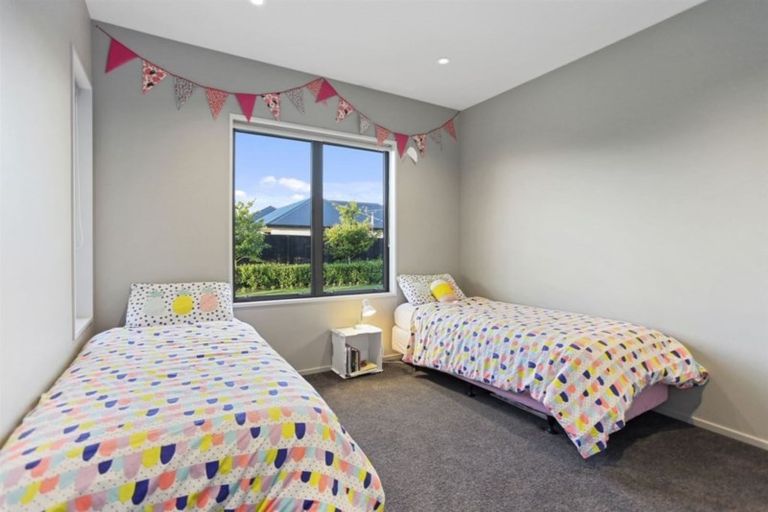 Photo of property in 10 Simms Lane, West Melton, 7618