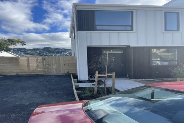 Photo of property in 1a Mamari Street, Rongotai, Wellington, 6022