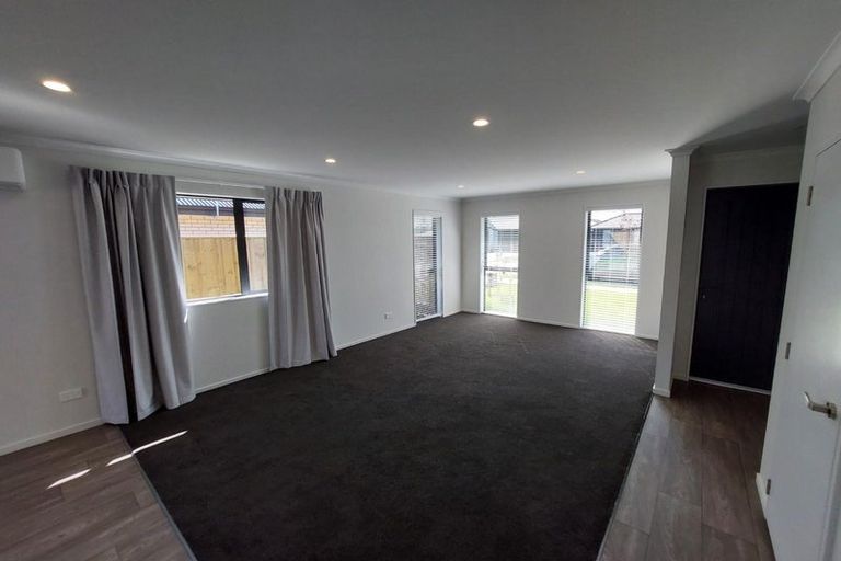 Photo of property in 4 Frogmore Way, Rolleston, 7615