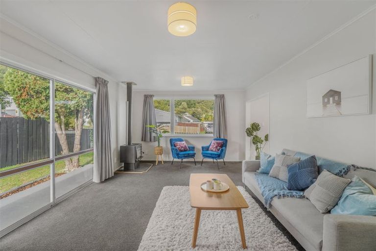 Photo of property in 59 Parenga Street, Wainuiomata, Lower Hutt, 5014