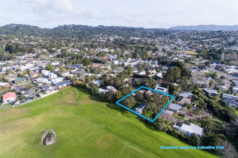 Photo of property in 87b Kaurilands Road, Titirangi, Auckland, 0604