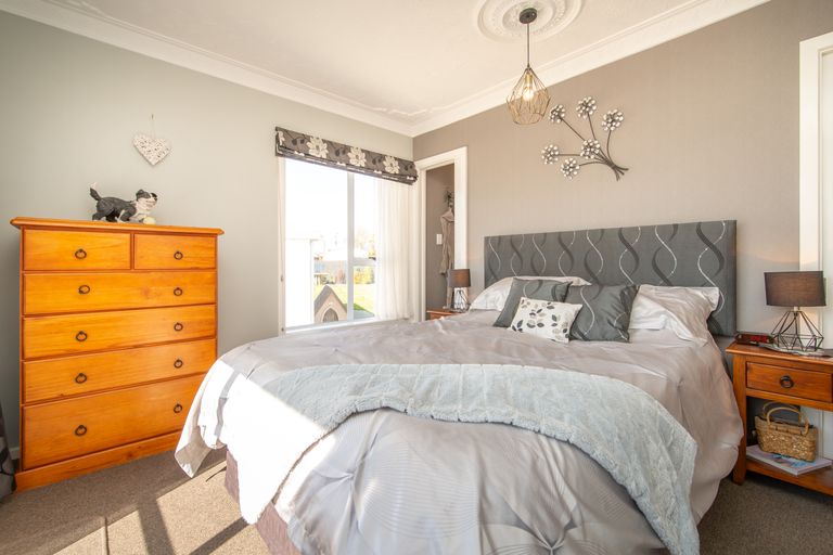 Photo of property in 26 Pembroke Street, Avondale, Christchurch, 8061