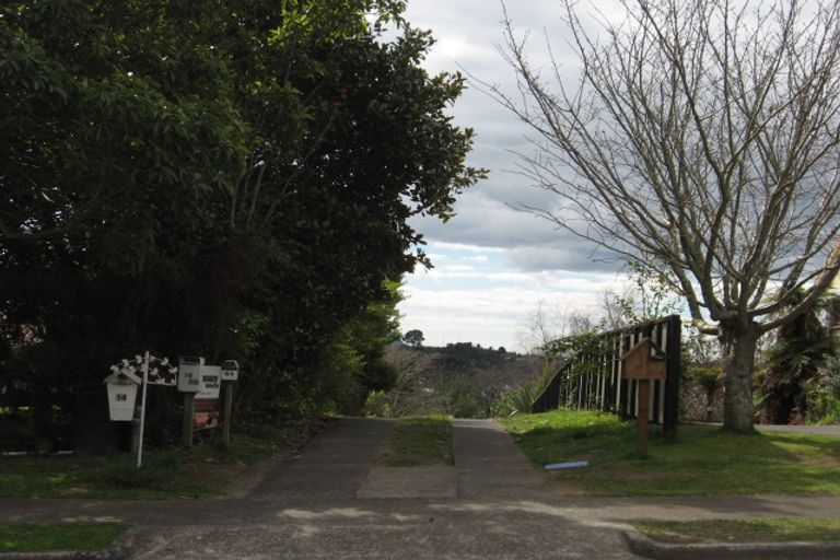 Photo of property in 12 Cumberland Crescent, Welcome Bay, Tauranga, 3112