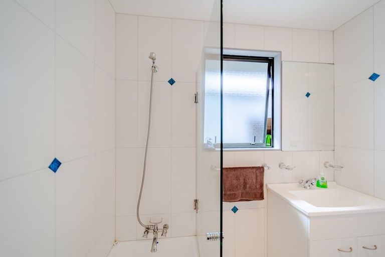 Photo of property in 20 Eagle Street, Waipawa, 4210