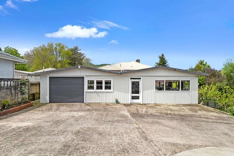 Photo of property in 11 Claremont Avenue, Paeroa, 3600