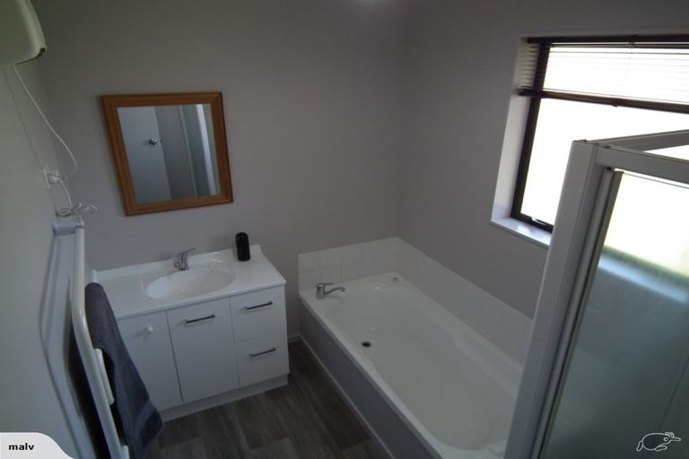 Photo of property in 34 Farnborough Drive, Nawton, Hamilton, 3200