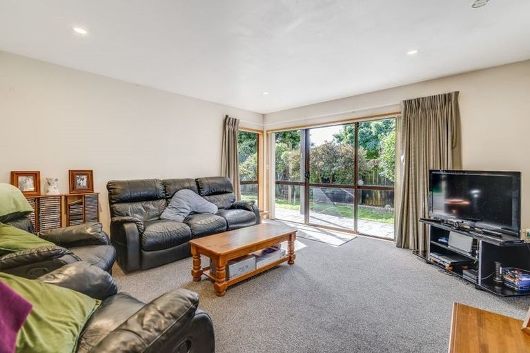 Photo of property in 2/35 Cutts Road, Russley, Christchurch, 8042