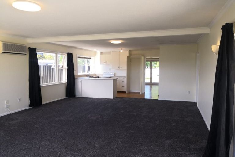 Photo of property in 19 Campbell Street, Alexandra, 9320