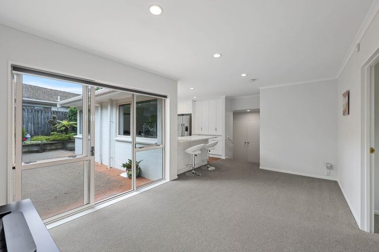 Photo of property in 1/19 Edendale Road, Somerville, Auckland, 2014