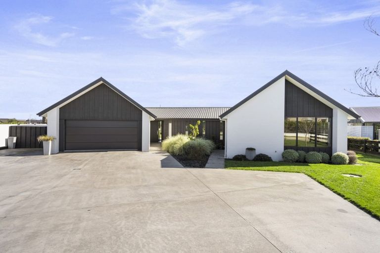 Photo of property in 11 Kotare Grove, Cambridge, 3434