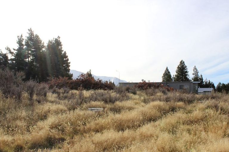 Photo of property in 61 Ohau Drive, Lake Ohau, Twizel, 9412