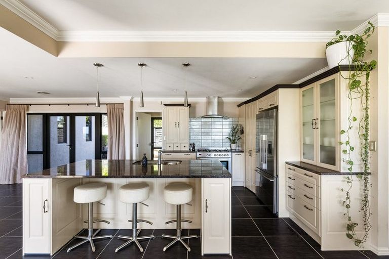Photo of property in 66 Little John Drive, Bellevue, Tauranga, 3110
